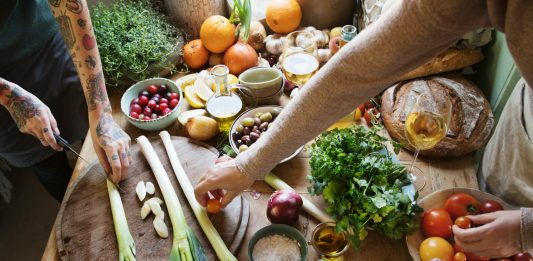 How your daily diet could increase your longevity
